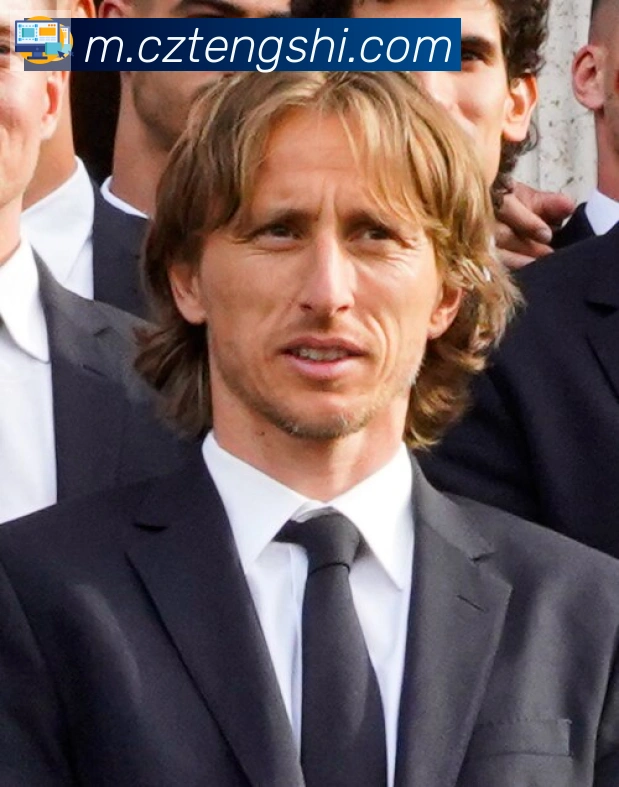 劳塔罗·马丁内斯